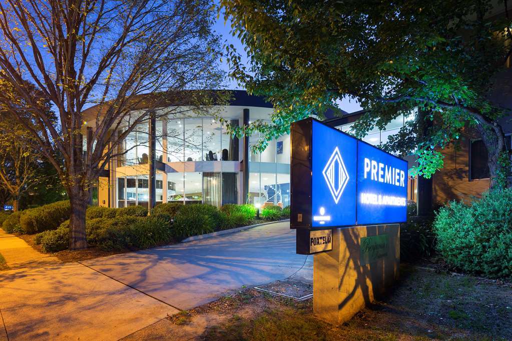 Ramada Encore By Wyndham Belconnen Canberra Exterior photo